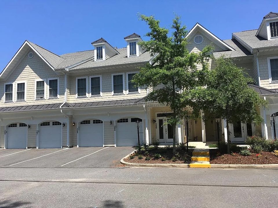 Garage and front entrance of Unit