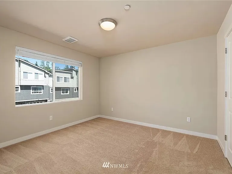 7927 20th Ave SE — Photo 30