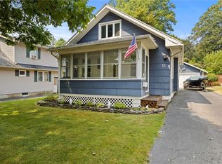 32 Brookridge Dr, Rochester, NY 14616