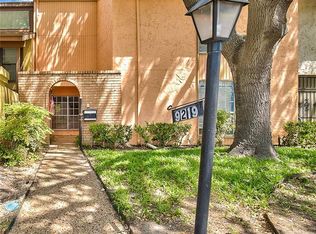 9219 Chimneysweep Ln, Dallas, TX 75243