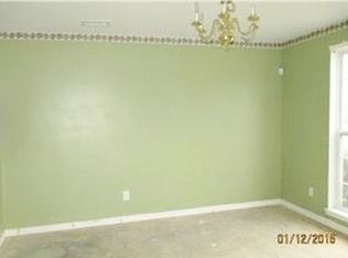 1703 Stoney Creek Ln, Charlotte, NC 28262