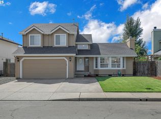 848 S 44th St, Springfield, OR 97478