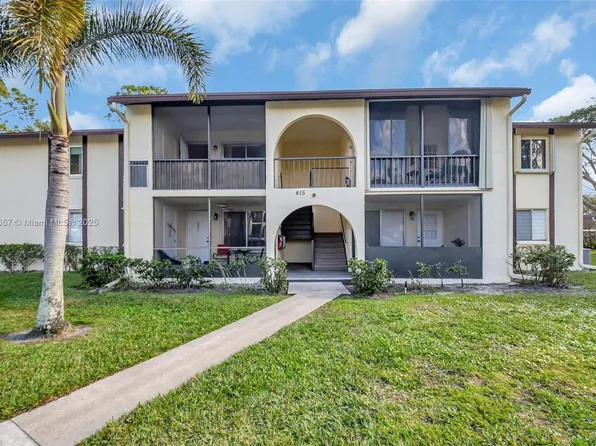 5800 Whispering Pine Way APT A-2, Greenacres, FL 33463