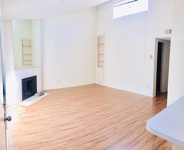 5072 Dunbar Dr #C — Photo 6