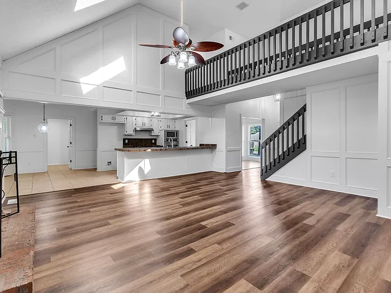 7347 Richmond Rd — Photo 19