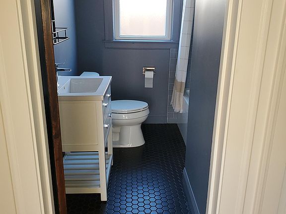 5th image of 1405 Cleveland St Floor 2