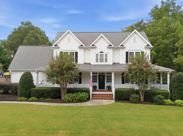 164 Sherman Pines Dr, Fuquay Varina, NC 27526