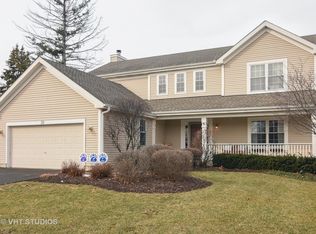 39 Carolyn Ct, Lake Zurich, IL 60047