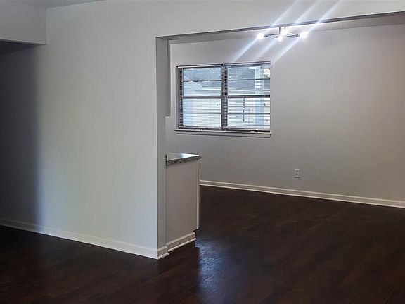 3rd image of 3015 Partridge Dr