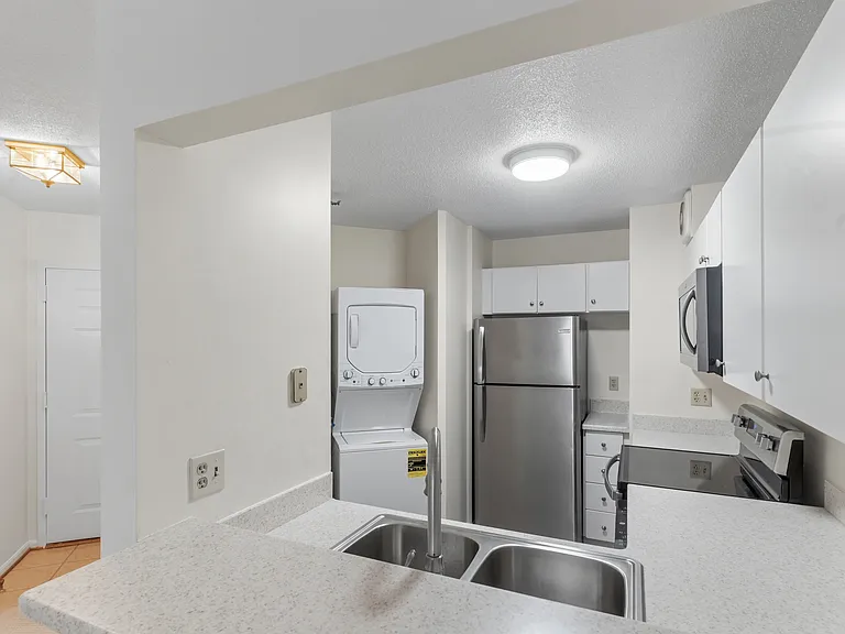 900 N Stafford St #1510 — Photo 6