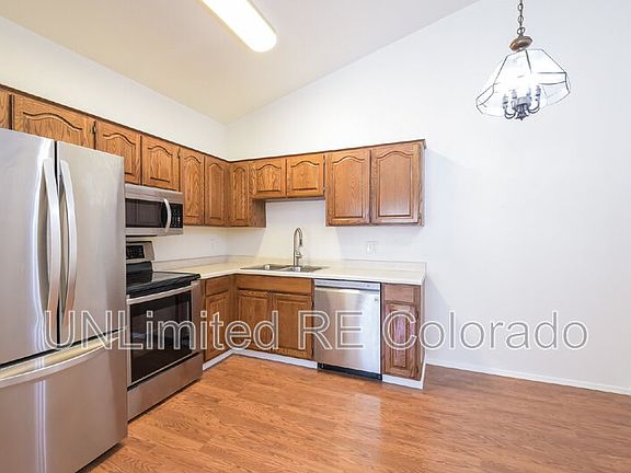 5th image of 9130 Osceola St