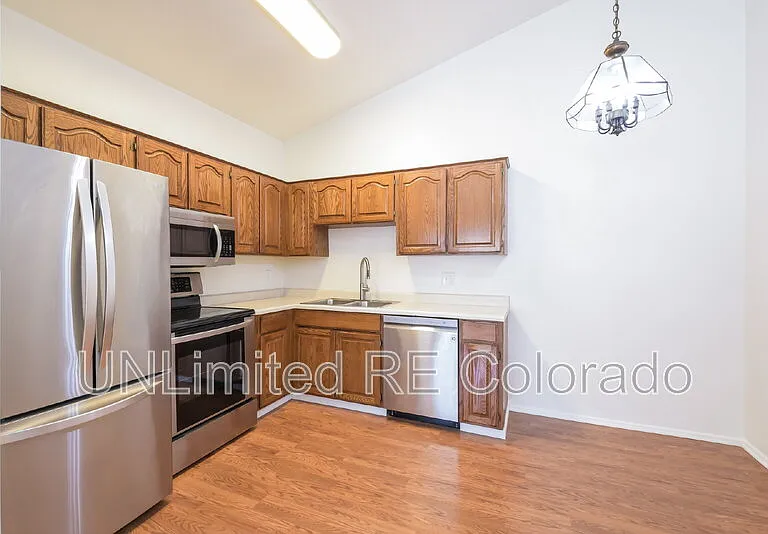 9130 Osceola St — Photo 5