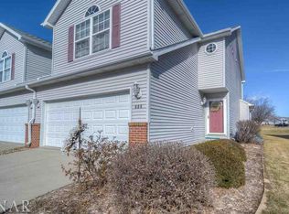 606 Wildberry Dr, Normal, IL 61761