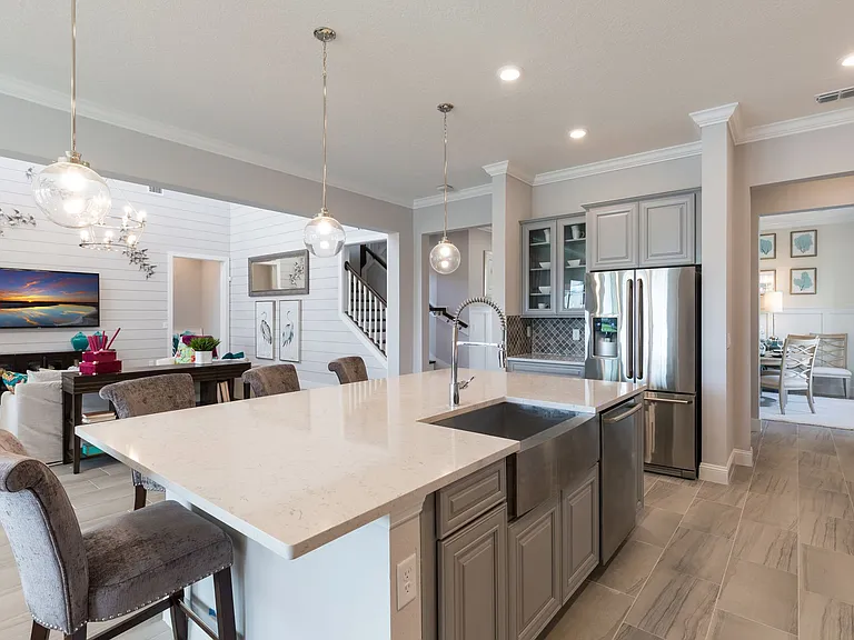 model home pic of the kitchen