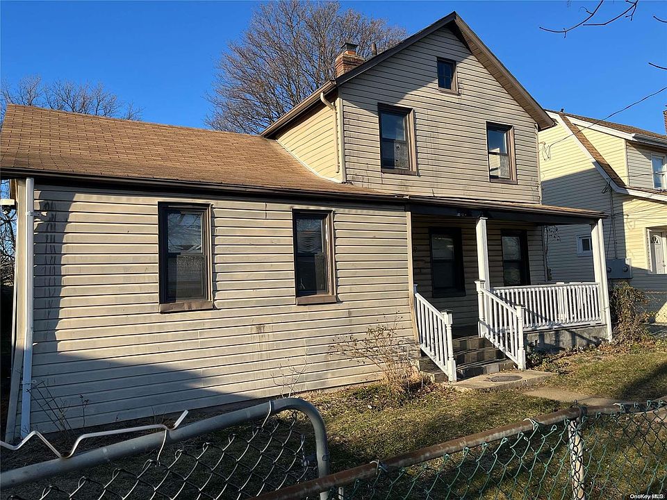1st image of 9 Lillian Avenue