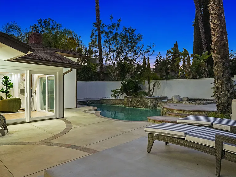 7923 Electra Dr — Photo 102