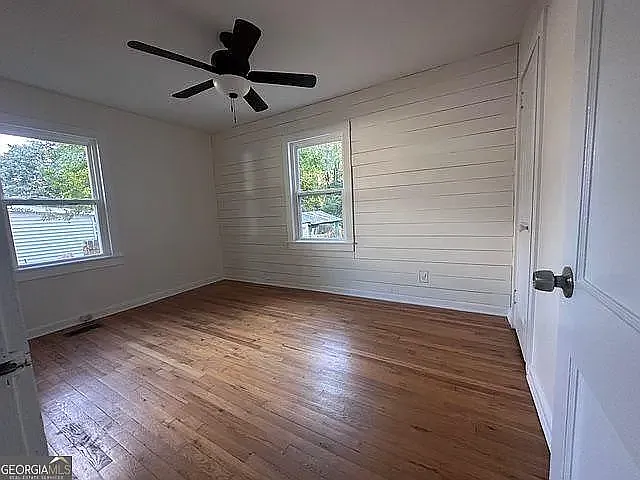 1368 Marston Street Southeast - 1 — Photo 3