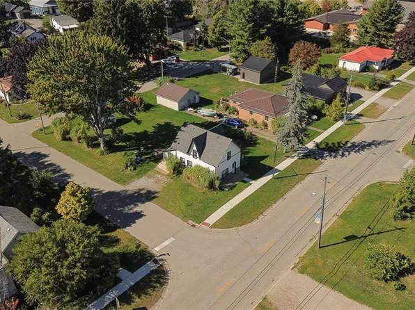 51 Victoria St W, Blandford Blenheim, ON N0J 1V0