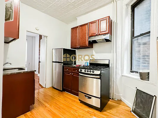 Rented by City Connections Realty | media 10