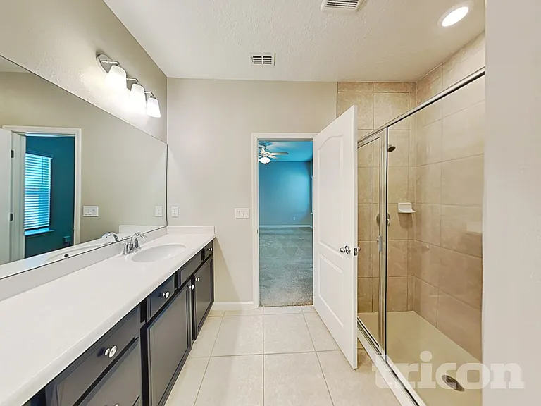 10344 Pavnes Creek Dr — Photo 8
