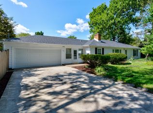 1514 N Washington St, Wheaton, IL