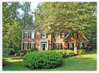 104 Maple Brook Ct, Simpsonville, SC 29681