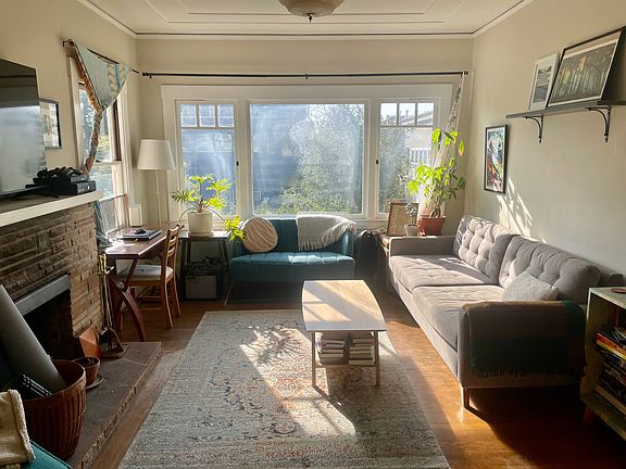 Living Room OR 2nd Bedroom/Office
