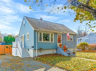 14 Krochmal Rd, Peabody, MA 01960