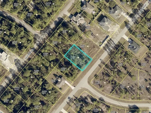 1011 Grant Blvd, Lehigh Acres, FL 33974