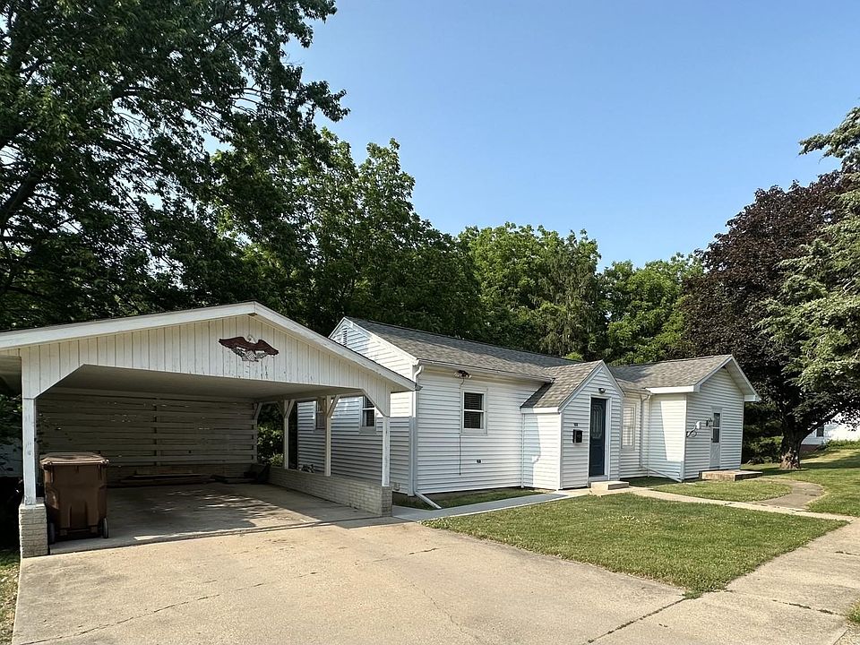 504 E Washington St, Mount Carroll, IL 61053 Zillow