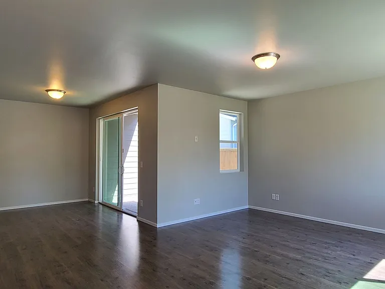 8709 56th St NE — Photo 10