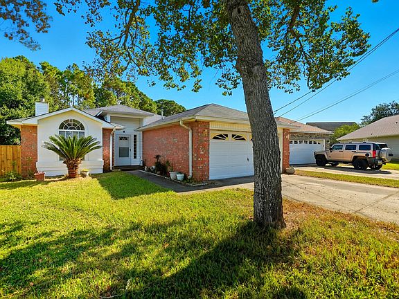 2nd image of 498 Rush Park Cir