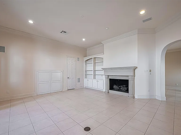 14010 Barnhart Blvd — Photo 12