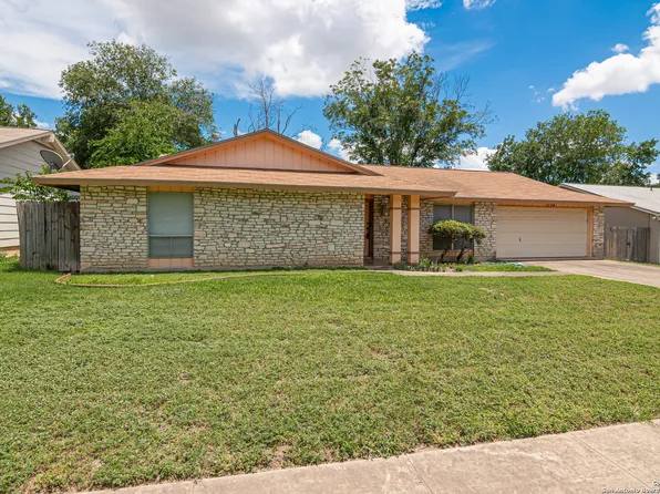 11154 El Sendero, San Antonio, TX 78233