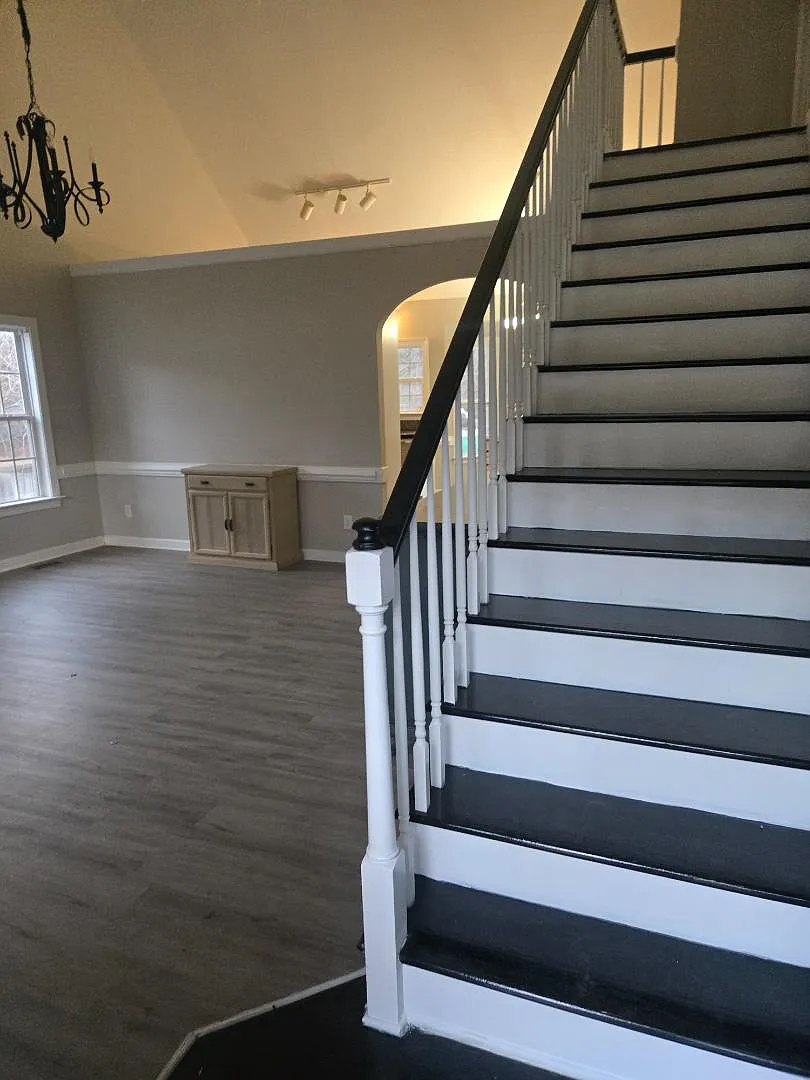 767 Pondview Ct — Photo 4