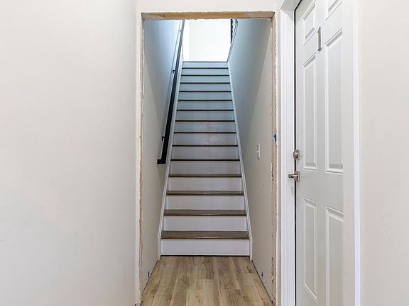 2nd image of 2531 N Hancock St #2