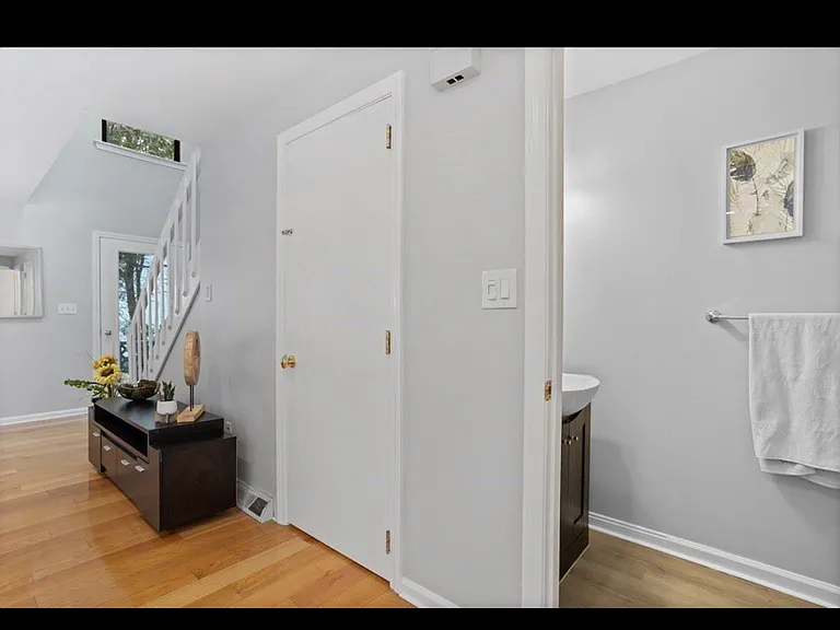 113 Brigham St #4D — Photo 10