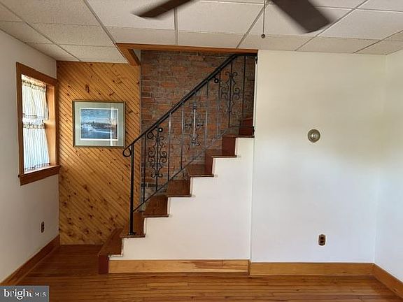 5th image of 239 Ridge Rd