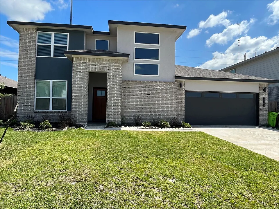 3563 Finn Landing Ln