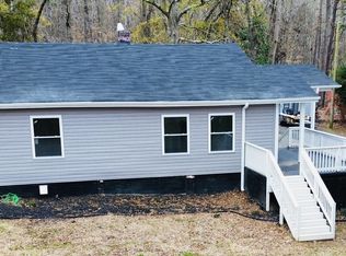 311 Crescent Dr, Laurens, SC 29360