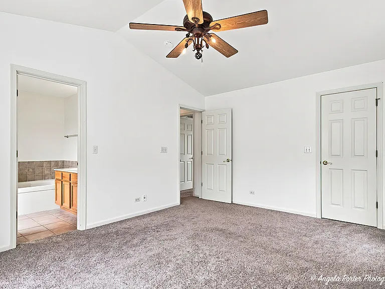 10570 Wing Pointe Dr — Photo 21
