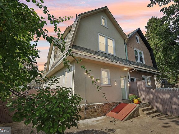 2nd image of 506 E Gorgas Ln