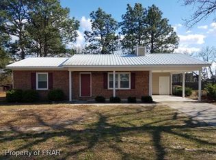 3713 Cherry Blossom Ln, Hope Mills, NC 28348