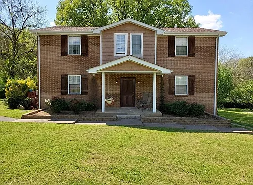 5121 Amalie Dr #B Photo 1