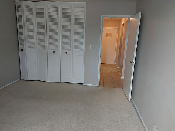 5th image of 1375 Rebecca Dr APT 114