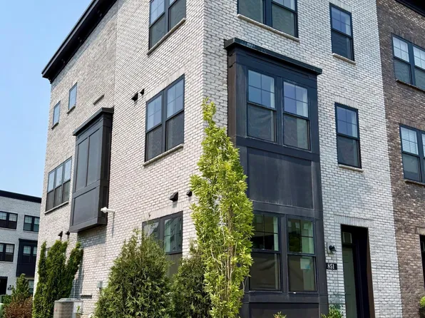 851 Mount Curv, Saint Paul, MN 55116