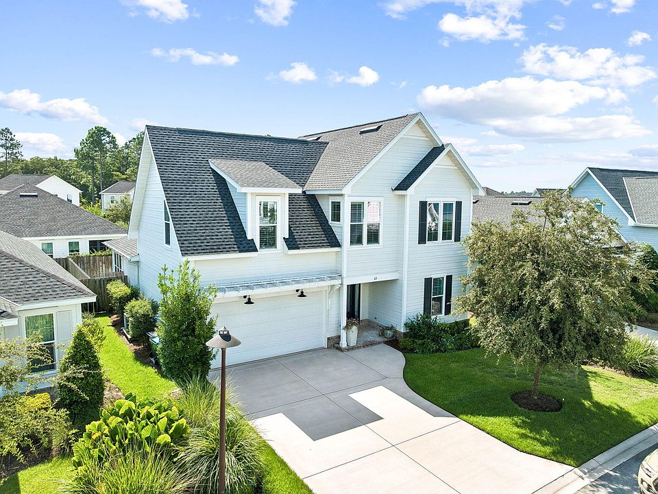 1st image of 63 Roundwood Dr