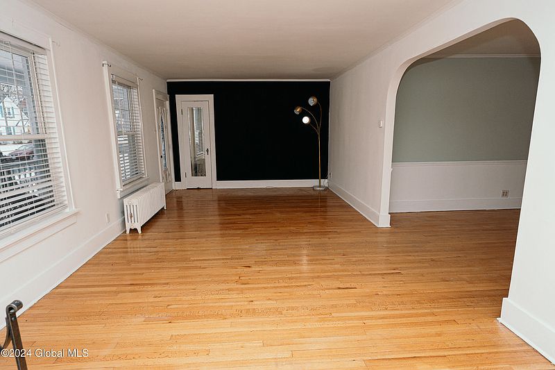 4th image of 1278 Garner Avenue