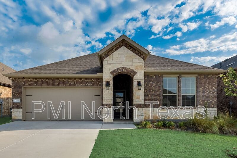1st image of 11213 Klondike Ln