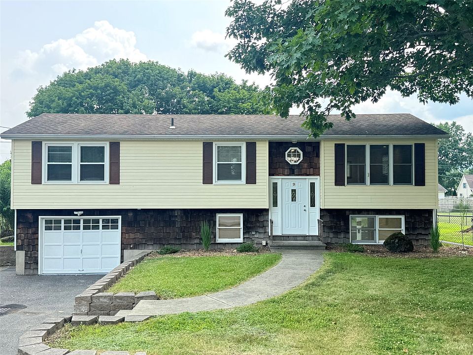 1st image of 9 Willow Way